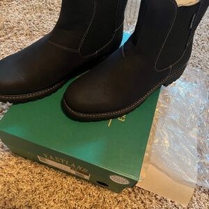 Eastland slip on boots